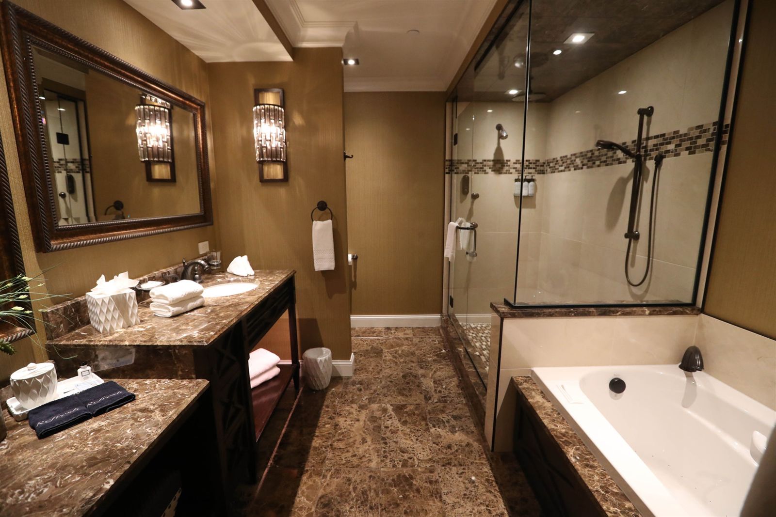 A Closer Look: Curtiss Hotel